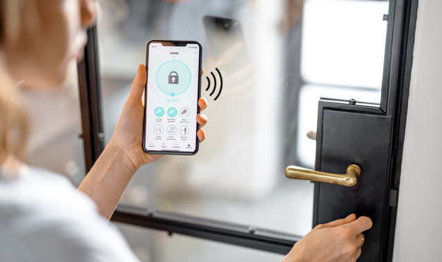 What to Look for When Shopping for a Smart Lock System